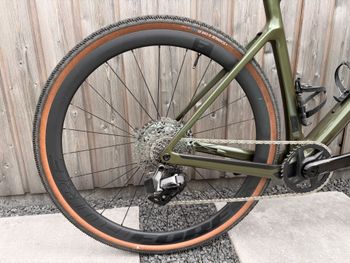 Used Scott Scott Addict Gravel Met Upgrades 2023 Road & Gravel — image 19 of 41