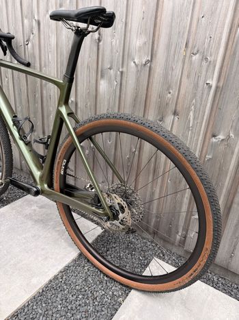 Used Scott Scott Addict Gravel Met Upgrades 2023 Road & Gravel — image 39 of 41