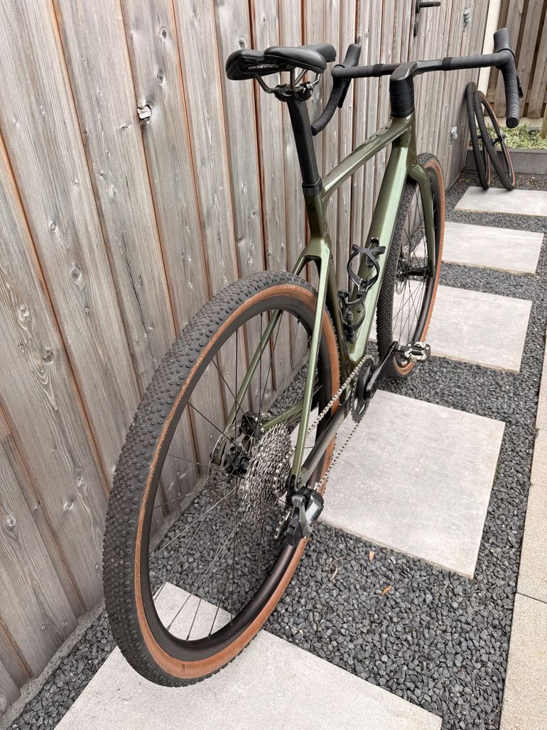Used Scott Scott Addict Gravel Met Upgrades 2023 Road & Gravel — image 29 of 41