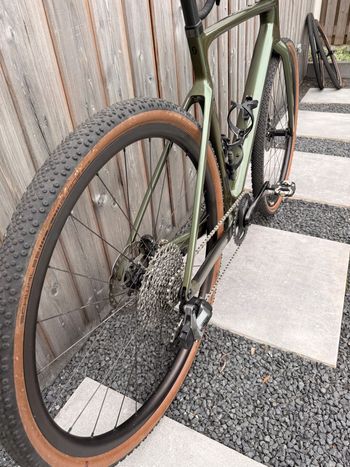 Used Scott Scott Addict Gravel Met Upgrades 2023 Road & Gravel — image 26 of 41