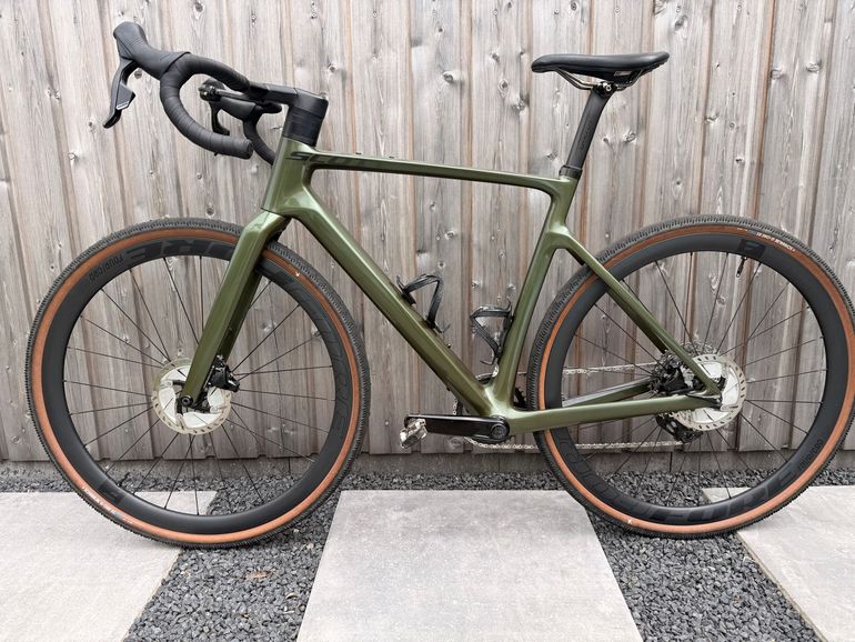 Used Scott Scott Addict Gravel Met Upgrades 2023 Road & Gravel — image 9 of 41