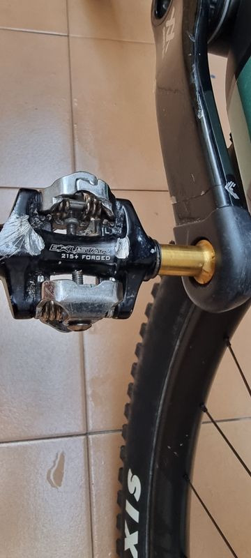 Tweedehands Canyon CFR LTD 2024 Mountainbike — afbeelding 12 van 13