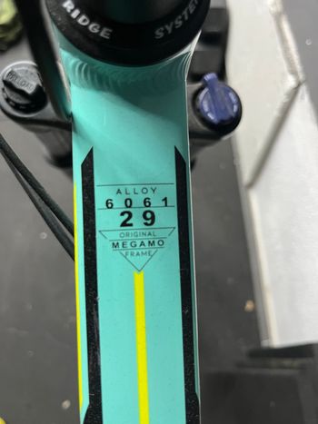 Used Megamo NATURAL 30 2021 2021 Mountainbike, Verde — image 5 of 7