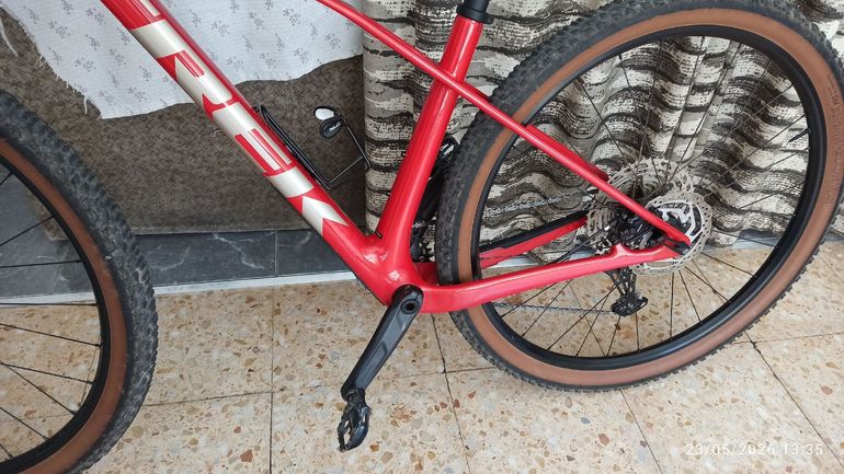 Used Trek Procaliber 9.5 Gen 3 2025 2025 Mountainbike, Red, 29 — image 8 of 10