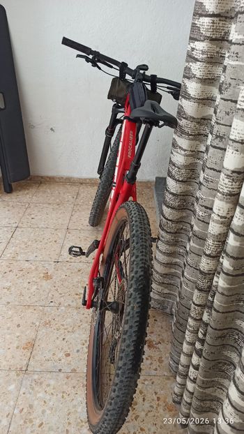 Used Trek Procaliber 9.5 Gen 3 2025 2025 Mountainbike, Red, 29 — image 6 of 10