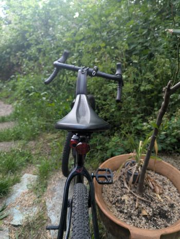 Used Lauf Seigla - Core Wireless 2024 2024 Road & Gravel, Black — image 3 of 9