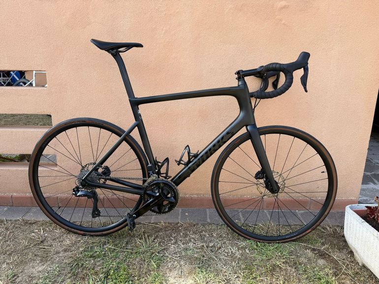 Used Specialized Specialized Custom Shimano 105 2020 Road & Gravel — image 1 of 10