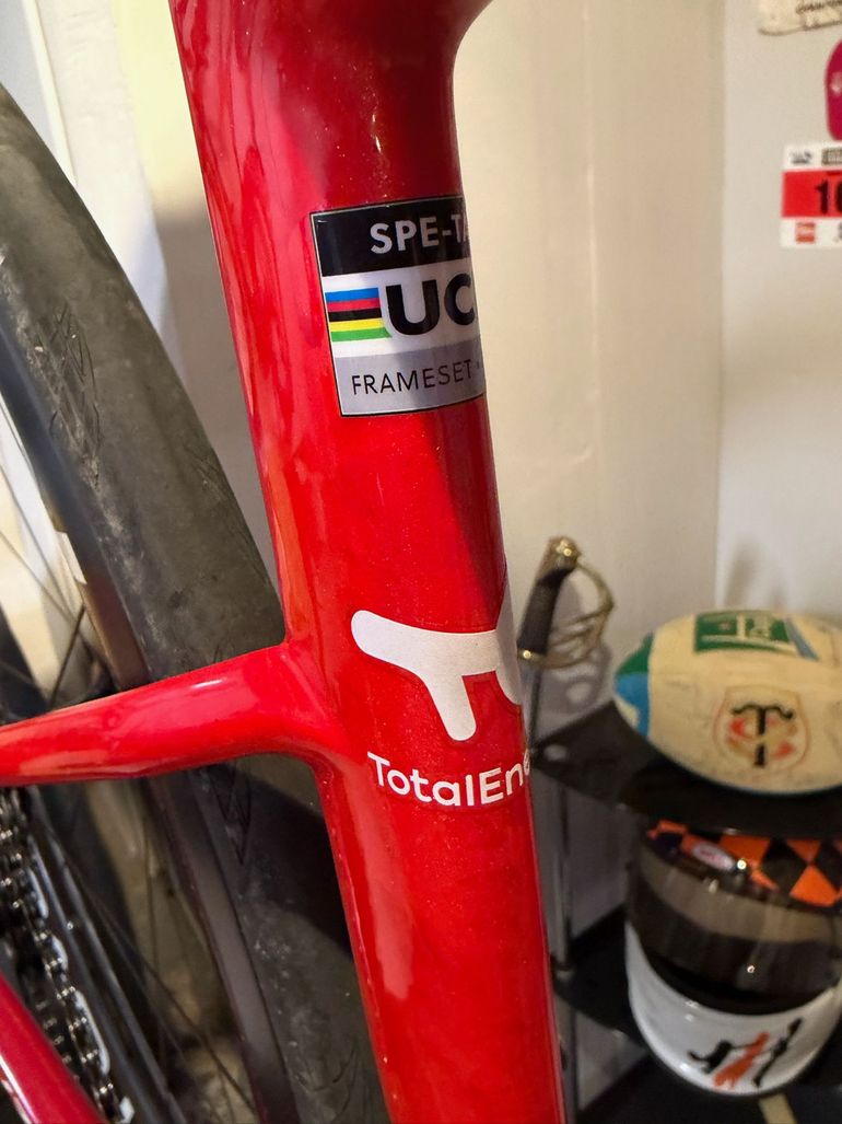 Used Specialized S-Works Tarmac SL8 - Shimano Dura-Ace Di2 2024 2024 Road & Gravel, Red — image 5 of 5