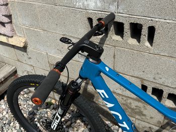 Used Factor Lando XC - SRAM XX1 2023 2023 Mountainbike, Blue, 29 — image 11 of 15