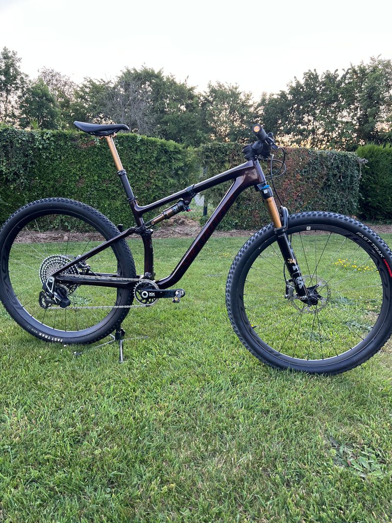 Specialized Epic 8 EVO Pro 2026 2026 Mountainbike d'occasion — image 1 sur 5