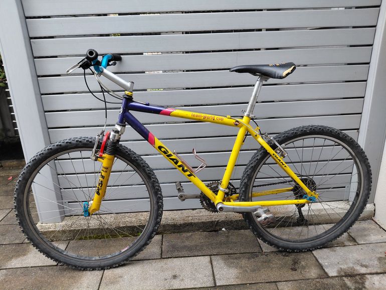 Used Giant Atlanta World Cup 1997 Mountainbike, Black — image 2 of 31
