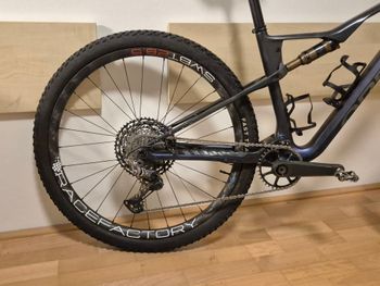 Used Orbea OIZ M-TEAM XTR 2024 2024 Mountainbike, Blau, 29 — image 2 of 11