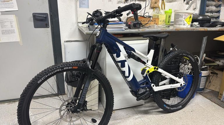 Used Husqvarna Mountain Cross MC1 Shimano Dura Ace 2024 Mountainbike — image 2 of 6