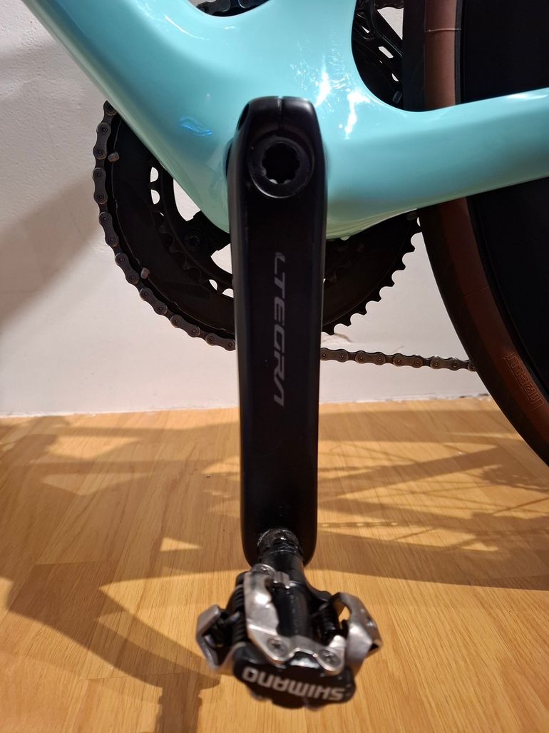 Used Bianchi Infinito ULTEGRA DI2 2025 2025 Road & Gravel, Blue — image 6 of 14