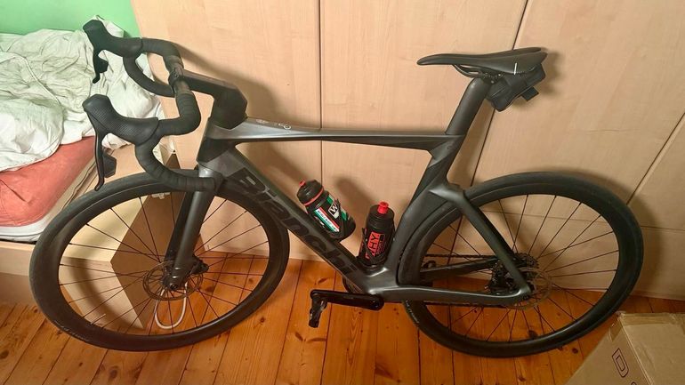 Used Bianchi oltre comp Bianchi oltre comp Custom SRAM Rival eTap AXS 2024 Road & Gravel, Light Gray — image 1 of 6
