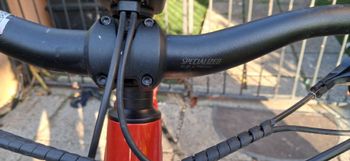 Used Specialized Turbo Vado SL 5.0 Step-Through EQ 2024 2024 Urban, Red — image 2 of 46