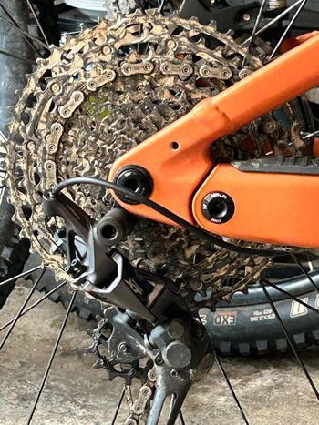 Used Scott STRIKE 910 EVO 2025 Mountainbike — image 7 of 10