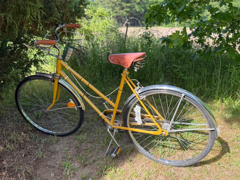 Used Jc Penny Vintage 3-speed City Bike, Jc Penny, 1970’s, Lightweight 3 Speed 1970 Urban, Orange — image 1 of 3