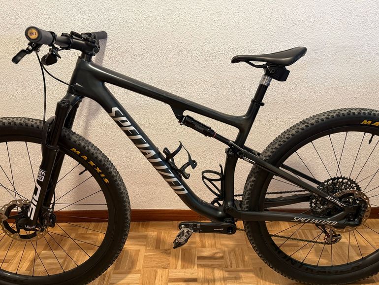 Used Specialized Epic SRAM X01 Eagle AXS 2023 Mountainbike — image 2 of 7