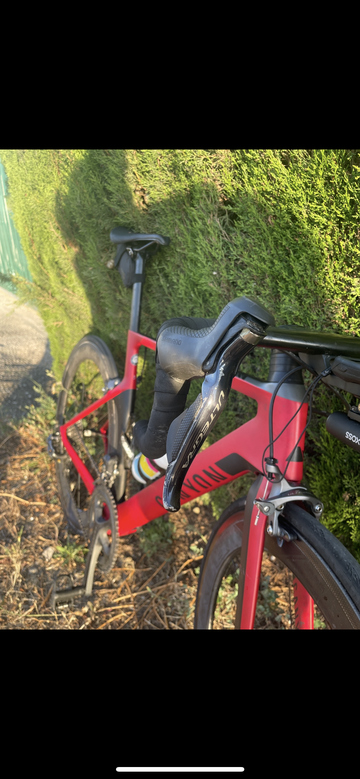 Used Canyon Aeroad Shimano Ultegra Di2 2019 Road & Gravel, Red — image 2 of 9