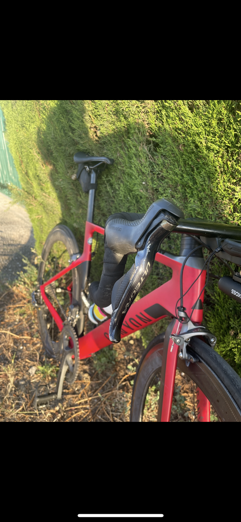 Used Canyon Aeroad Shimano Ultegra Di2 2019 Road & Gravel, Red — image 2 of 9