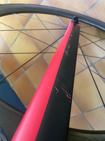 Used Canyon Aeroad Shimano Ultegra Di2 2019 Road & Gravel, Red — image 3 of 9