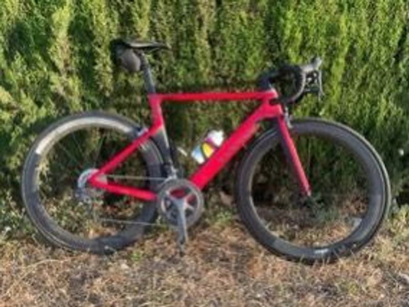 Used Canyon Aeroad Shimano Ultegra Di2 2019 Road & Gravel, Red — image 1 of 9