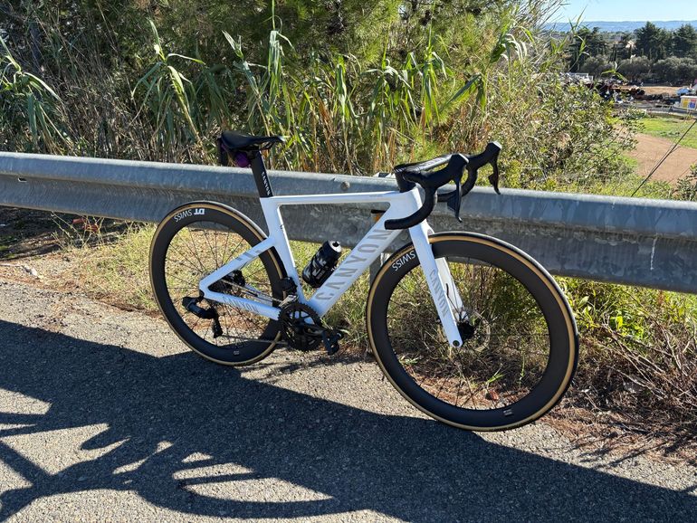 Used Canyon Aeroad SRAM Rival eTap AXS 2025 Road & Gravel — image 4 of 7