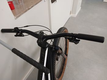 Used BMC Twostroke 01 FOUR 2023 2023 Mountainbike, Negro — image 6 of 12