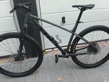 Used Trek X-Caliber 8 2023 2023 Mountainbike — image 6 of 11