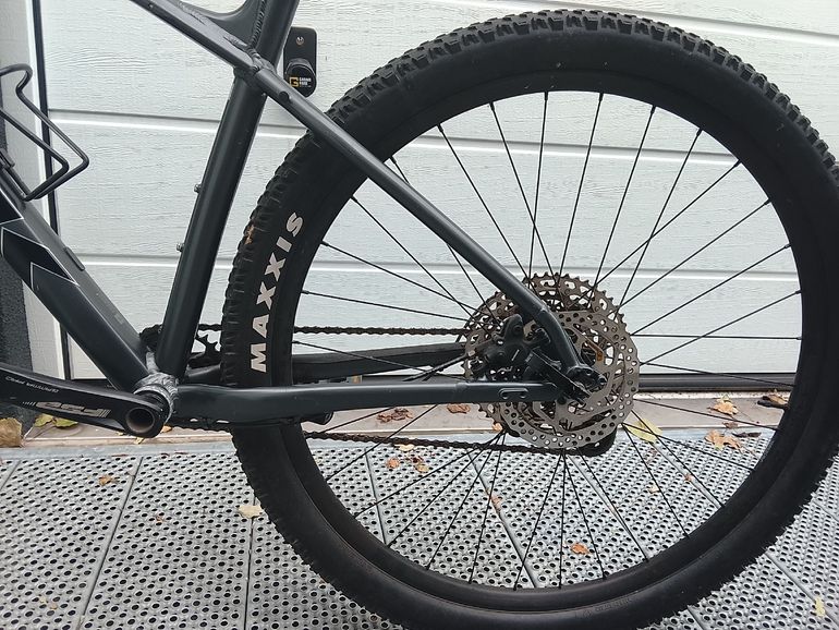 Used Trek X-Caliber 8 2023 2023 Mountainbike — image 9 of 11