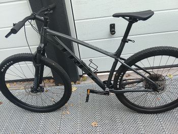 Used Trek X-Caliber 8 2023 2023 Mountainbike — image 5 of 11