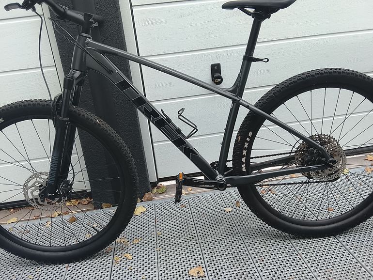 Used Trek X-Caliber 8 2023 2023 Mountainbike — image 10 of 11
