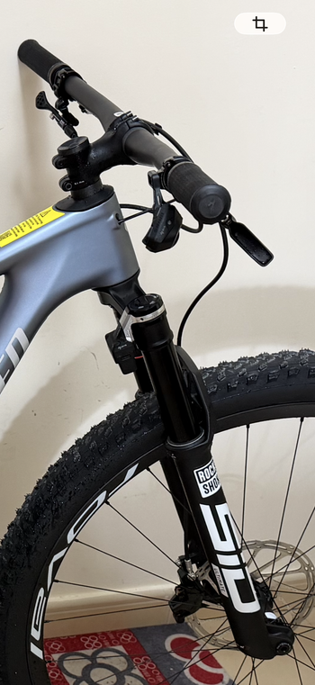 Used Specialized Epic 8 Pro - SRAM X0 AXS, RockShox Ultimate Flight Attendant 2026 2026 Mountainbike — image 8 of 9