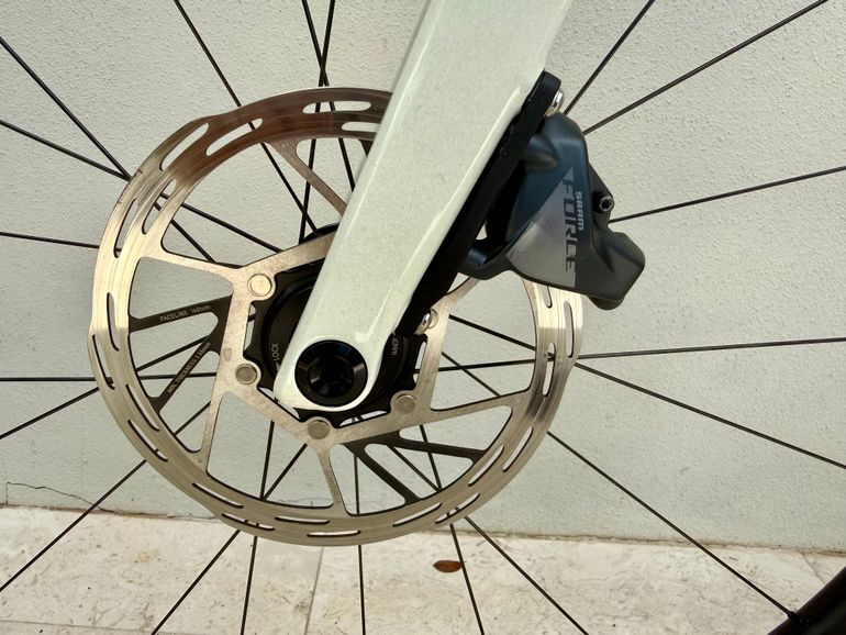 Used Specialized Tarmac SL7 Pro - SRAM Force eTap AXS 2022 2022 Road & Gravel, White — image 7 of 9