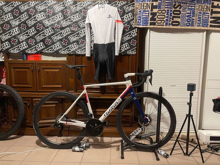 Used Wilier Verticale SLR SHIMANO DURA ACE Di2 R9270 2025 2025 Road & Gravel — image 2 of 6