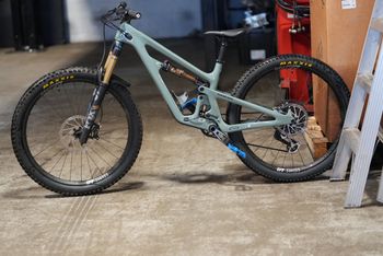 Used Yeti SB135 T2 X0/90 TRANSMISSION 2026 2026 Mountainbike, Green, 27.5 — image 3 of 8