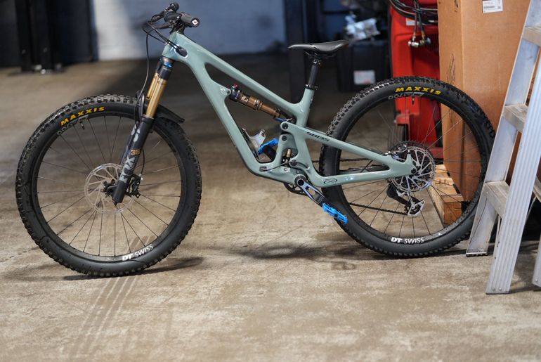Used Yeti SB135 T2 X0/90 TRANSMISSION 2026 2026 Mountainbike, Green, 27.5 — image 3 of 8