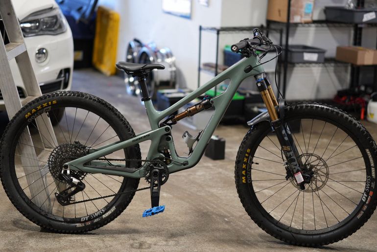 Used Yeti SB135 T2 X0/90 TRANSMISSION 2026 2026 Mountainbike, Green, 27.5 — image 1 of 8