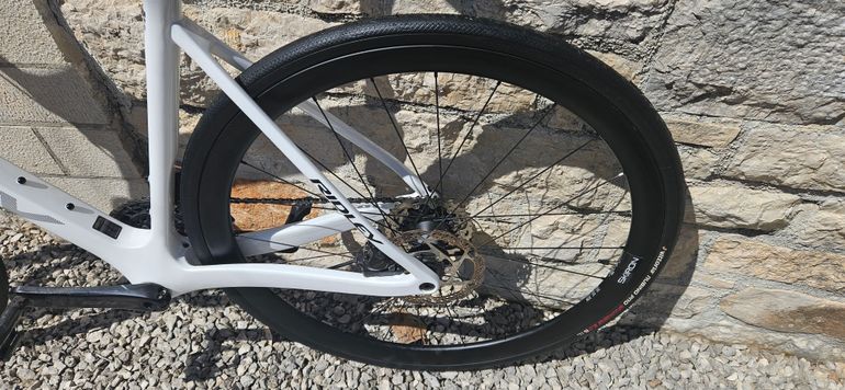 Used Ridley Falcn - Shimano 105 DI2 // 2x12s 2024 2024 Road & Gravel, White — image 9 of 11
