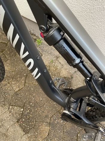 Used Canyon Neuron 7 2021 2021 Mountainbike, Black, 27.5, 29 — image 6 of 16