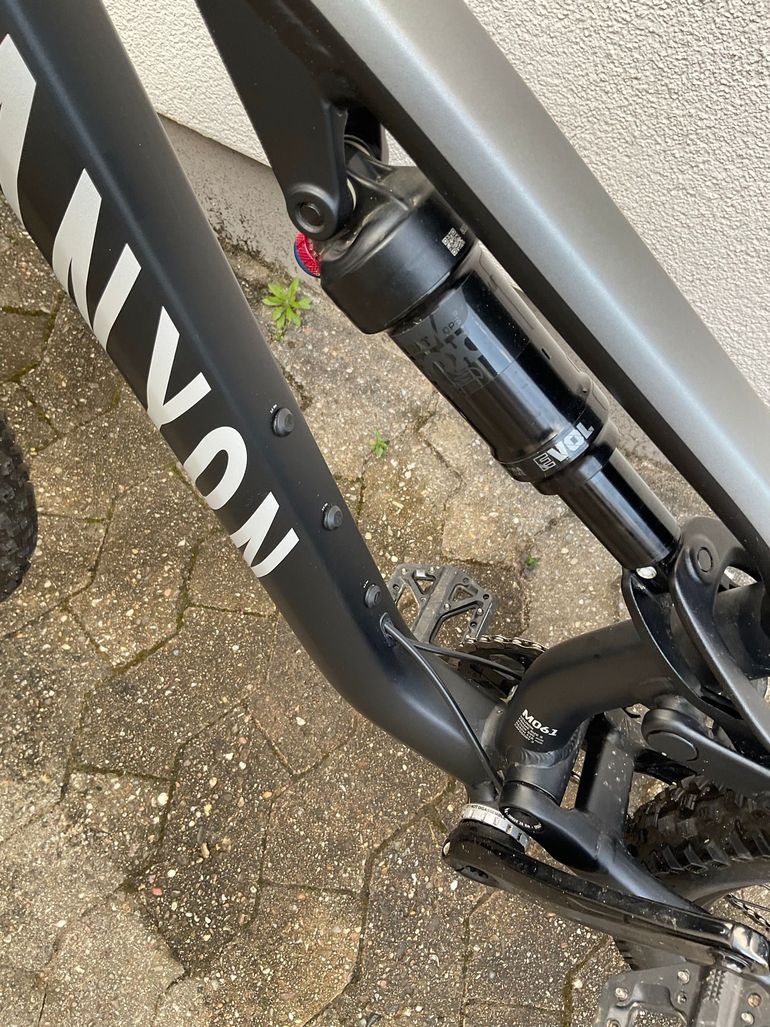 Used Canyon Neuron 7 2021 2021 Mountainbike, Black, 27.5, 29 — image 6 of 16