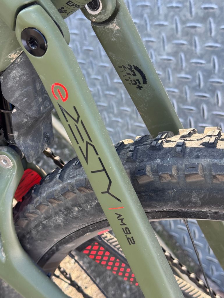 Used Lapierre e-Zesty AM 9.0 2021 2021 Mountainbike — image 5 of 7