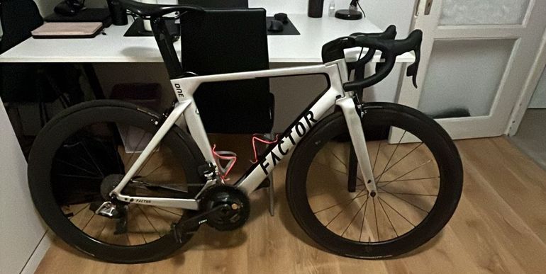 Gebrauchtes Factor One SRAM Force eTap AXS 2020 Road & Gravel, Hellgrau — Bild 2 von 5