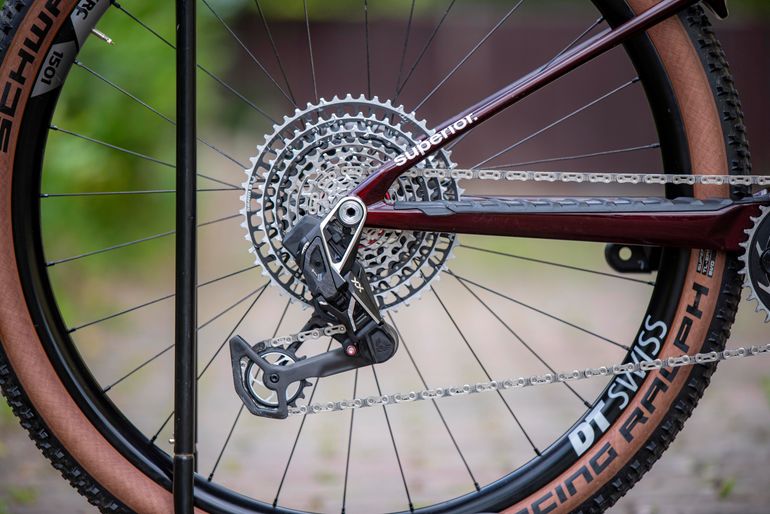 Used Superior XF 9.9 Team 2024 2024 Mountainbike — image 4 of 7