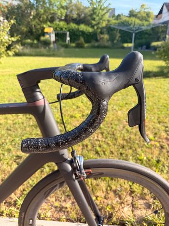 Used Canyon Ultimate CF Evo 10.0 LTD 2019 2019 Road & Gravel, Schwarz — image 4 of 9