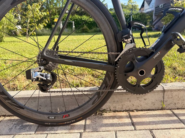 Used Canyon Ultimate CF Evo 10.0 LTD 2019 2019 Road & Gravel, Schwarz — image 3 of 9
