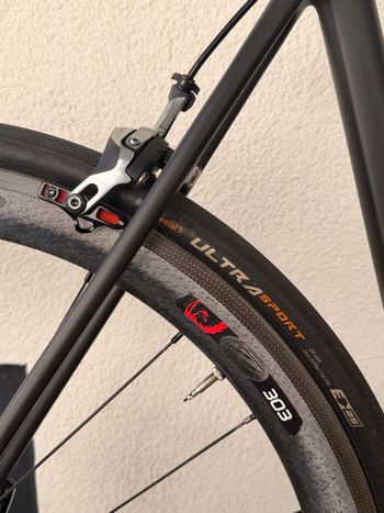 Used Canyon Ultimate CF Evo 10.0 LTD 2019 2019 Road & Gravel, Schwarz — image 8 of 9