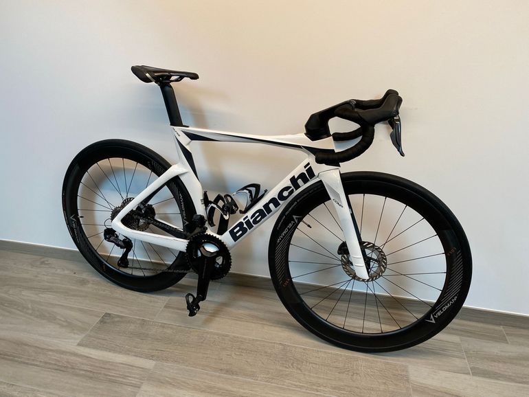 Used Bianchi Oltre Comp Ultegra Di2 2024 2024 Road & Gravel — image 31 of 32