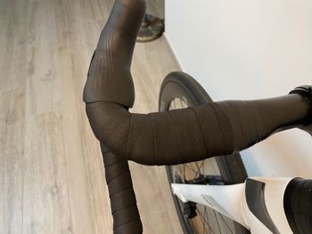 Used Bianchi Oltre Comp Ultegra Di2 2024 2024 Road & Gravel — image 21 of 32